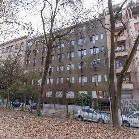 The Best Rent - Gorgeous One-Bedroom Apartment In Ticinese Milan Extérieur photo