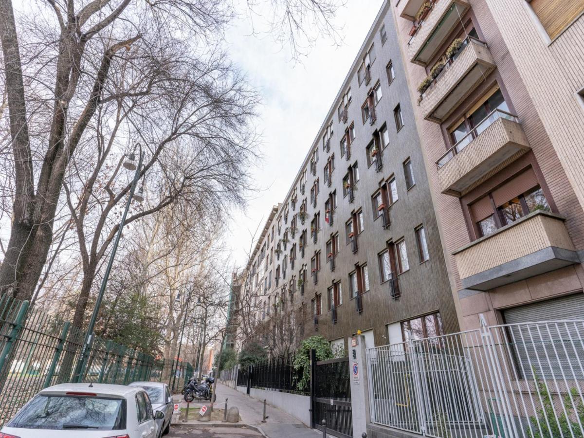 The Best Rent - Gorgeous One-Bedroom Apartment In Ticinese Milan Extérieur photo