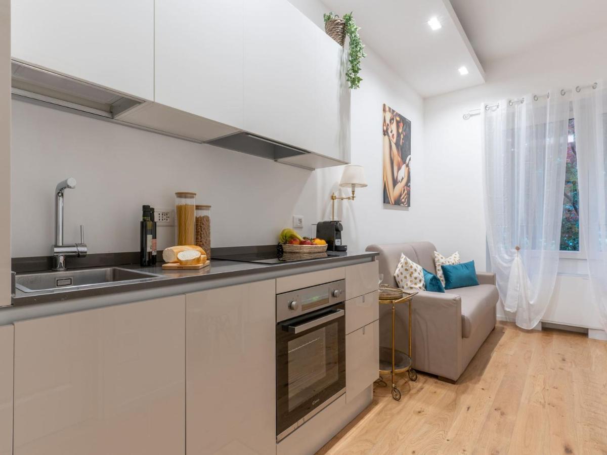 The Best Rent - Gorgeous One-Bedroom Apartment In Ticinese Milan Extérieur photo