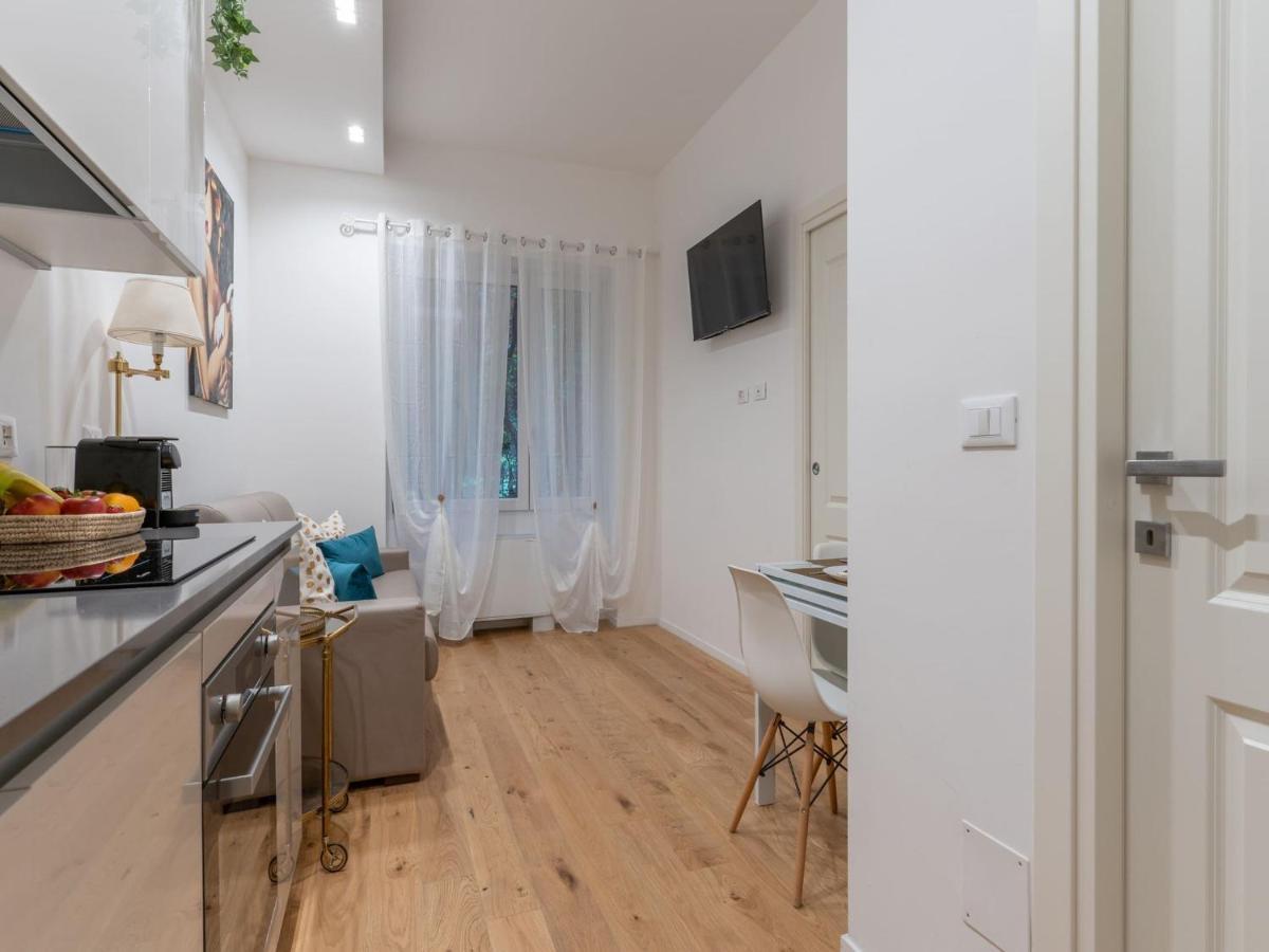 The Best Rent - Gorgeous One-Bedroom Apartment In Ticinese Milan Extérieur photo